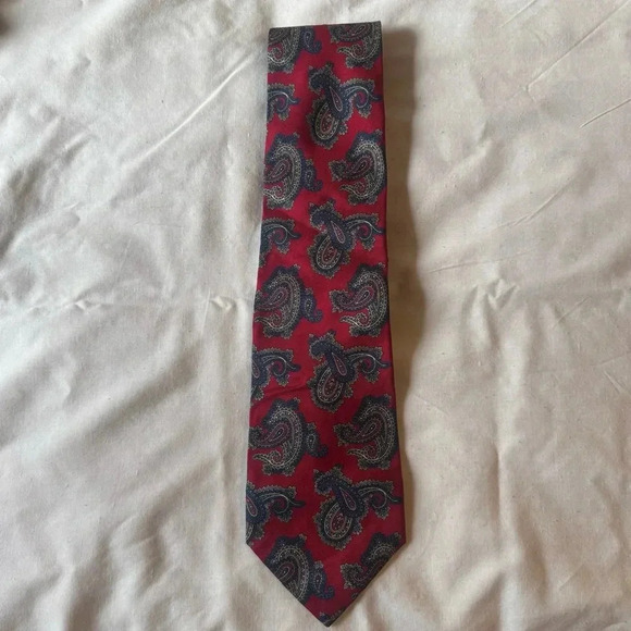 Christian Dior Red Blue Silk Paisley Tie - Picture 1 of 3